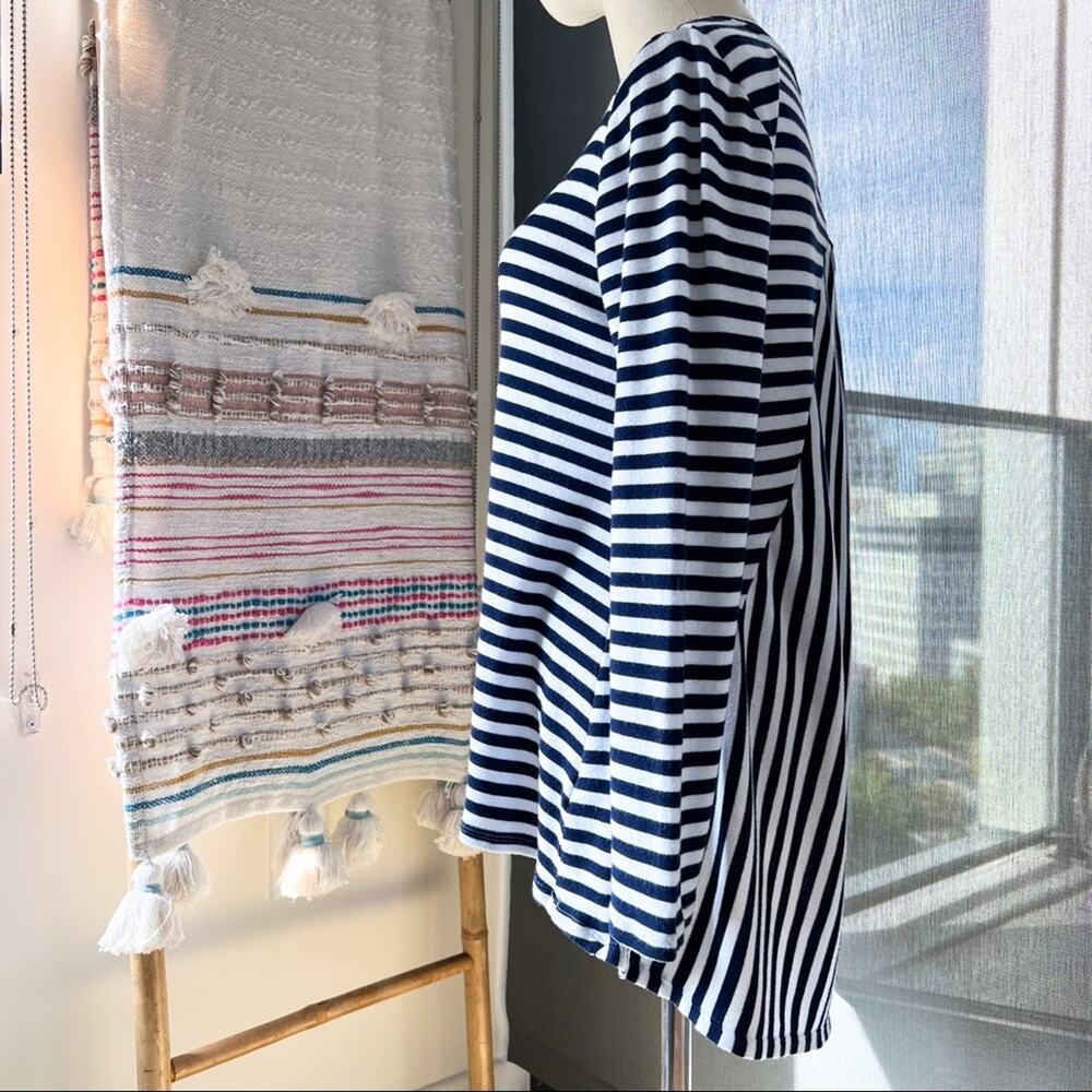 Soft Surroundings Black White Striped Embroidered Long Sleeves Top Women’s Small - Picture 3 of 10